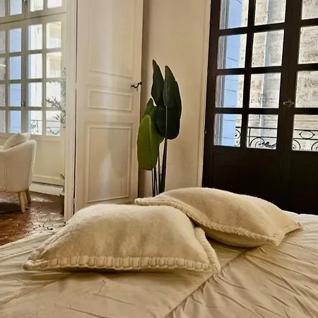 Διαμέρισμα 45 M2,elegant Renove, Centre Historique *